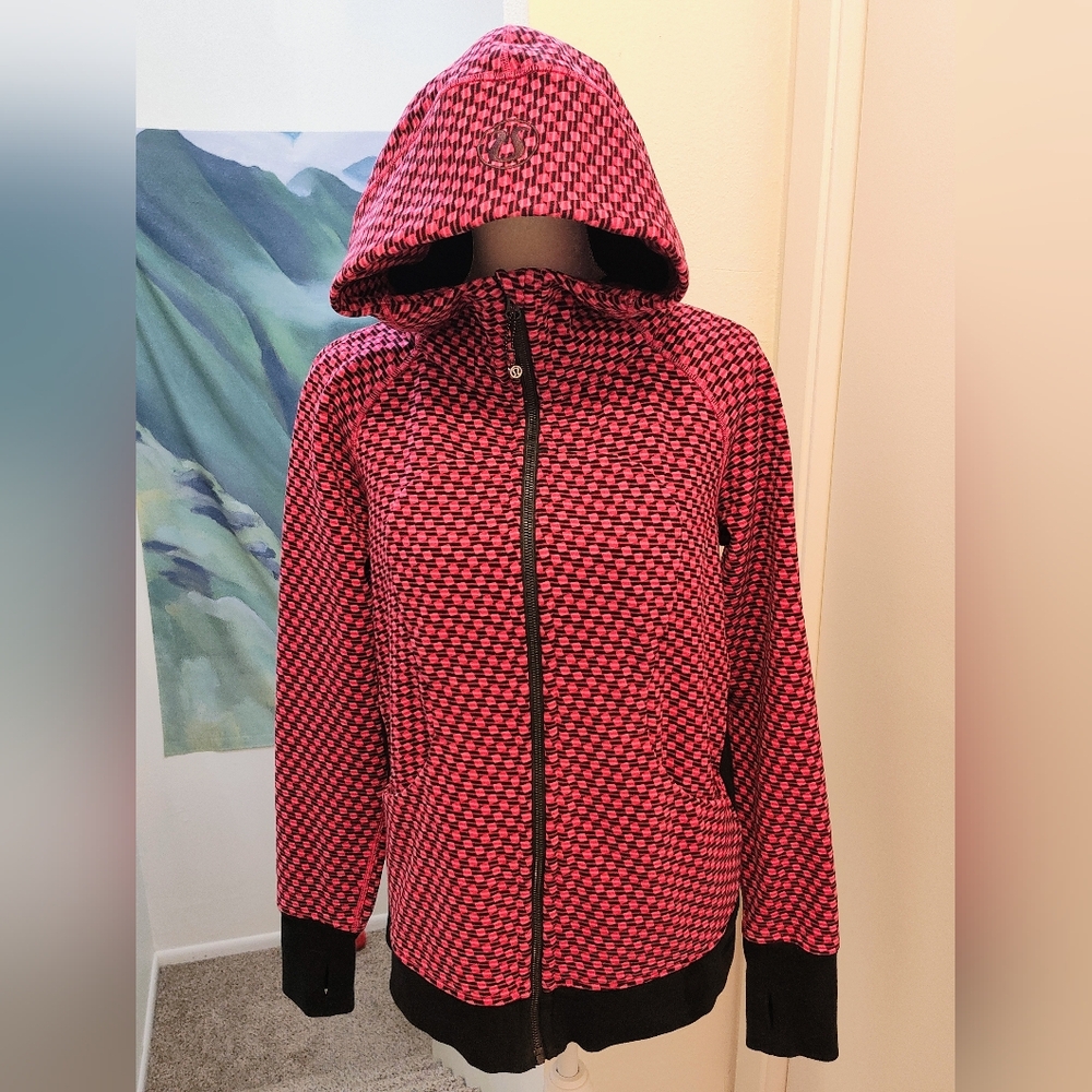 Lululemon Scuba Hoodie III, Deep Dive Berry Rumble, Size 12
